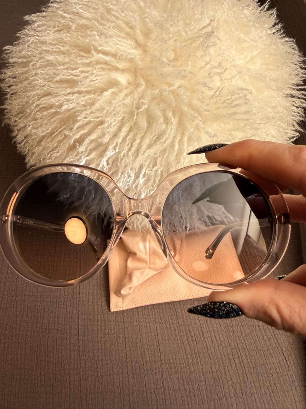 Chloé - Oversize Gradient Sunglasses - Clear